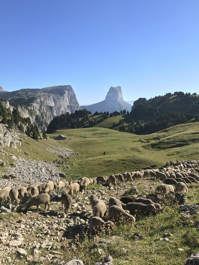 Vercors En Vert , Chambres D'Hotes De Charme Saint-Romans  Экстерьер фото